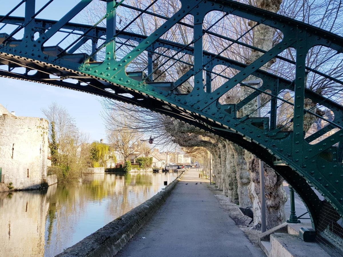 La Maison Virginie 1 A 2 Pers Charmant Hyper Centre- Cour- Parking- Linge- Fibre- Proximite Lac Canal Piscine Montargis Εξωτερικό φωτογραφία