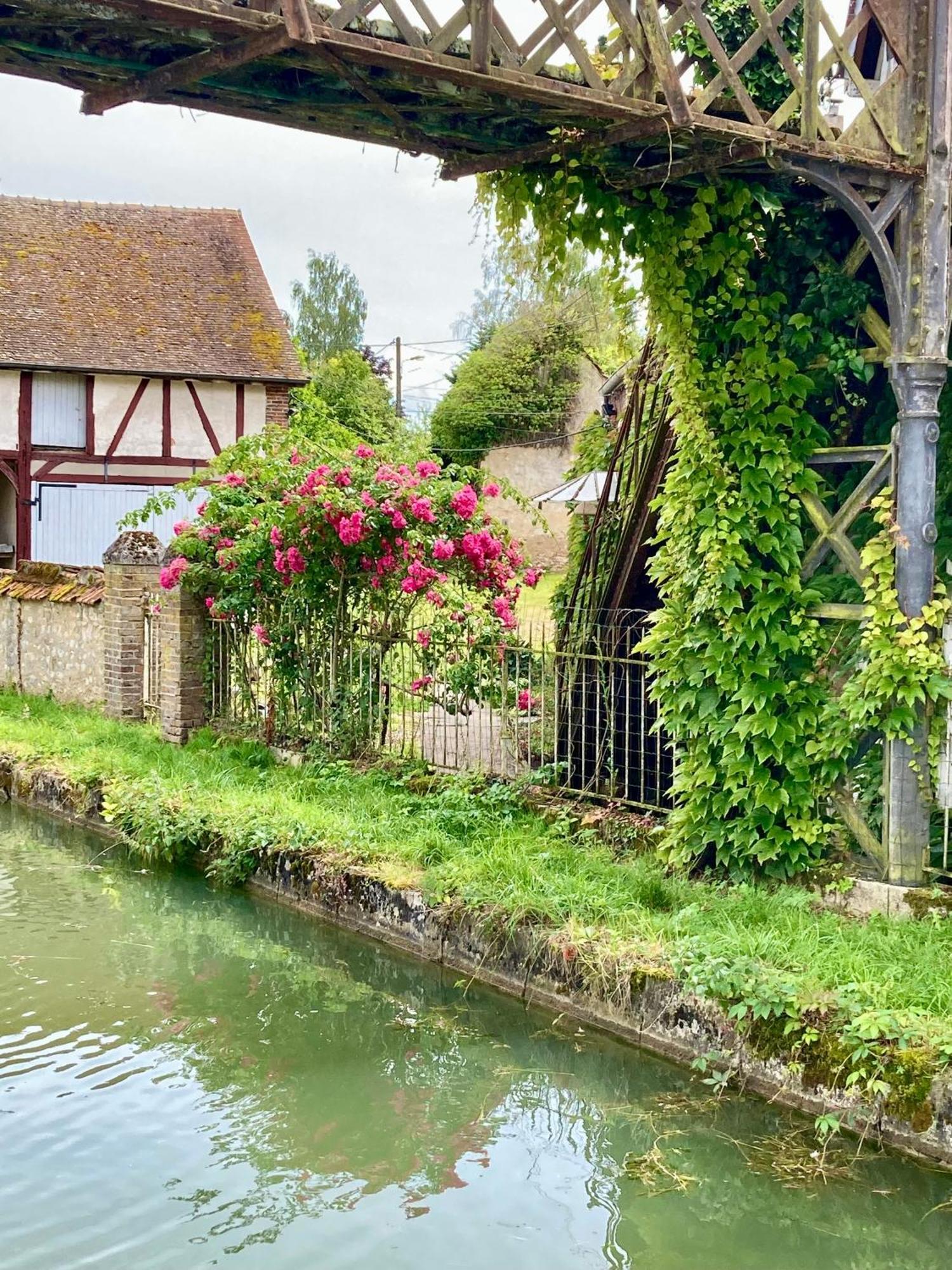 La Maison Virginie 1 A 2 Pers Charmant Hyper Centre- Cour- Parking- Linge- Fibre- Proximite Lac Canal Piscine Montargis Εξωτερικό φωτογραφία